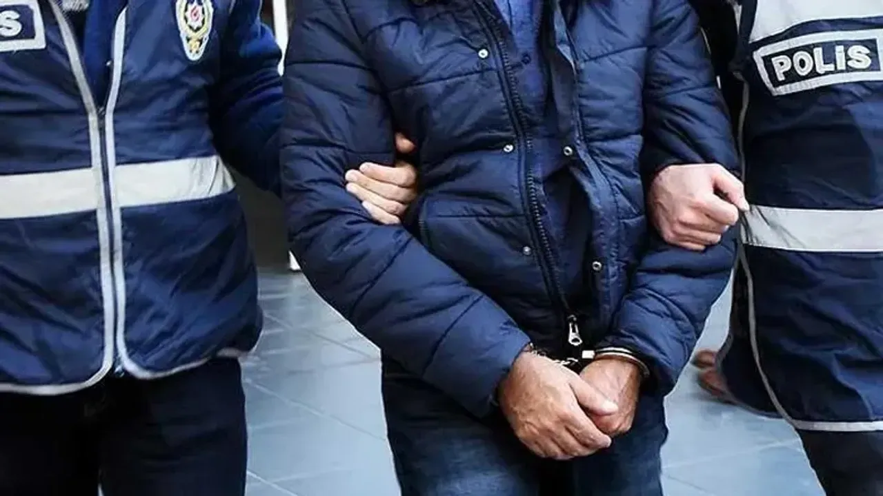 Van'da ev baskınları: 55 kişi gözaltında