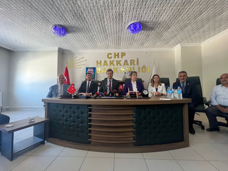 : “Hakkari halkı cezalandırılmak istenmektedir”